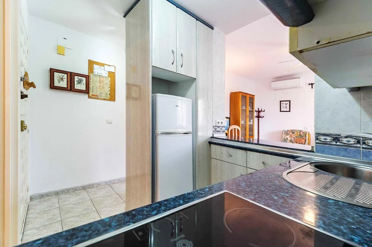 Sea View Apartment In Benalmadena, Shared Pool