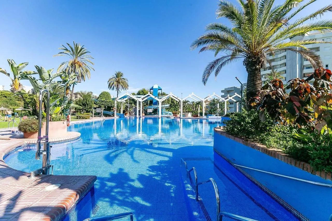 Sea View Apartment In Benalmadena, Shared Pool  בנאלמדנה