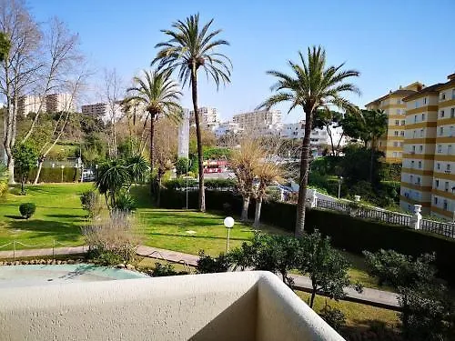 Sea View Apartment In Benalmadena, Shared Pool